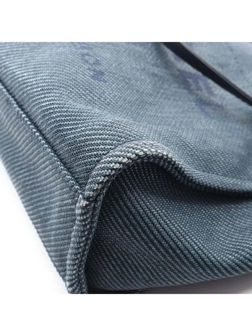 ★SOLD★ Chanel Tote Deauville Indigo Blue Leather Chain MM - Picture 8 of 9